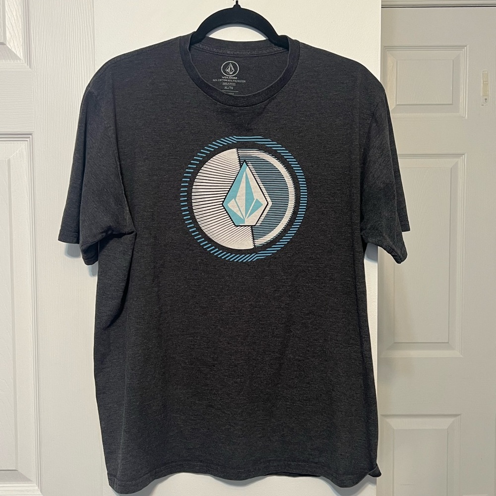 Volcom Men's Dark Gray with White & Blue Logo Shirt XL streetwear skater Y2K